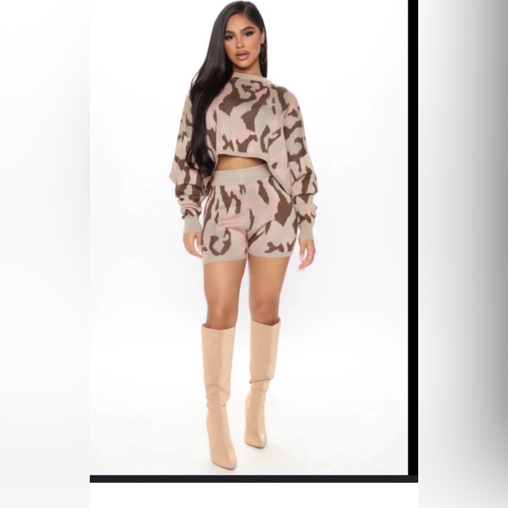 Fashion Nova Pink and Brown Knit Camouflage Set